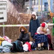 Ayuda a las mujeres y familias que huyen de Ucrania